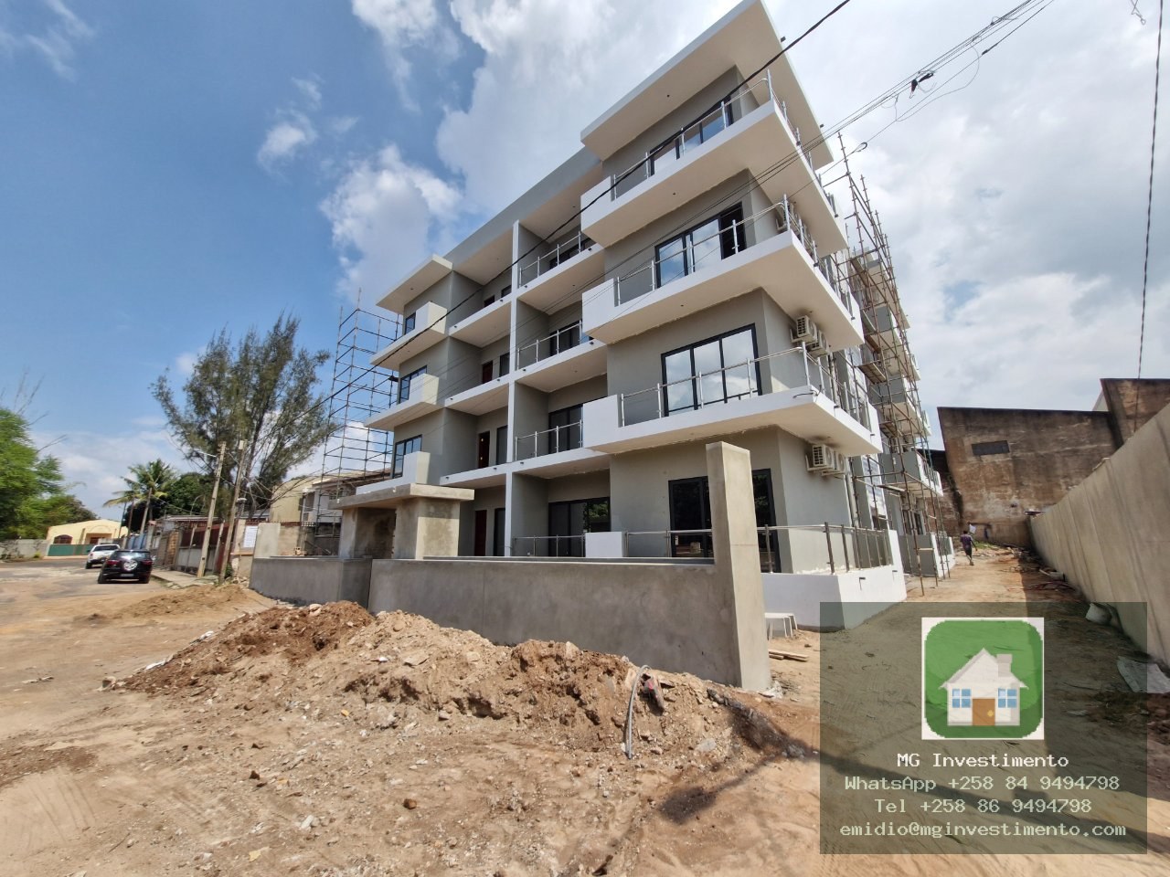 Vende-se ao preço de 9.900,000,00 num condomínio na zona nobre da cidade da matola um Apartamento do tipo3  novo por estrear